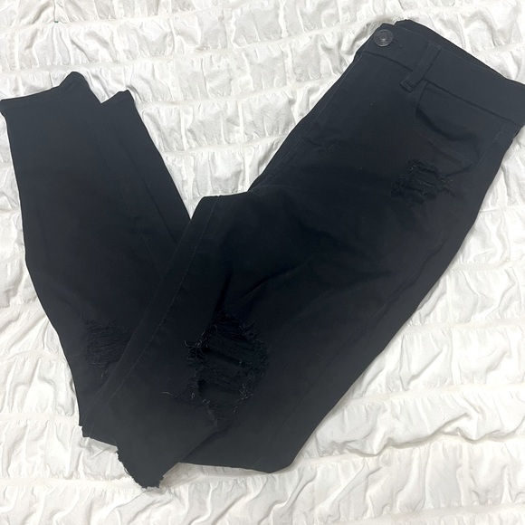 NWOT American eagle curvy hi rise jeggings distressed black jegging 4 SHORT - Picture 1 of 5